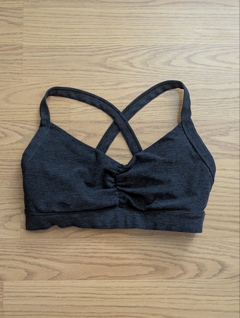 Vuori Cross-Back Sports Bra